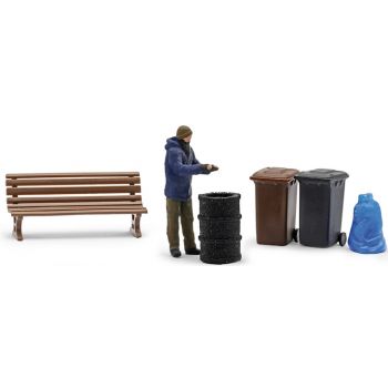 Feuertonne mit Figur, mit LED's - realistischer Feuer-Effekt, durchgefrorener Mann (Figur fertig bemalt), Parkbank, Mülltonnen, Müllsack,