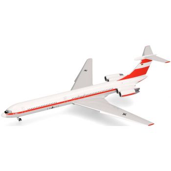 Ilyushin IL-62M Luftwaffe Flugbereitschaft - 11 22