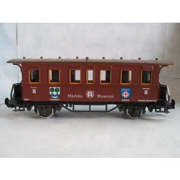 Märklin Museumswagen (1) aus dem Jahr 1988, Personenwagen, braun, Spur 1,