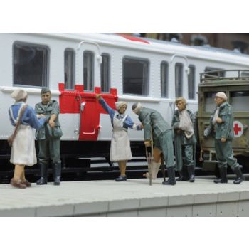 Wehrmacht, verwundete Soldaten und Krankenschwester