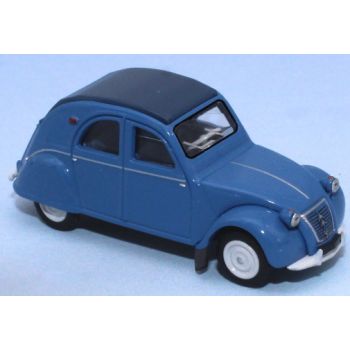 Citroen 2 CV AZLP, eisblau, geschlossenes dunkelblaues Verdeck, blaue Sitze, Baujahr 1958
