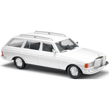 Mercedes-Benz W123 T-Modell, Bausatz