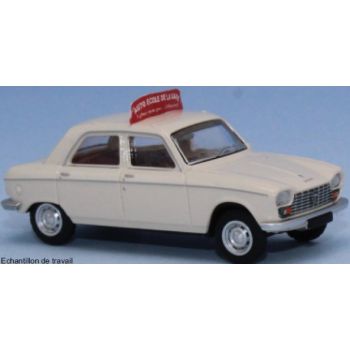 Peugeot 204 Limousine, Fahrschule Station, Baujahr 1968