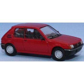 Peugeot 205 XT, rot, Baujahr 1984-1998