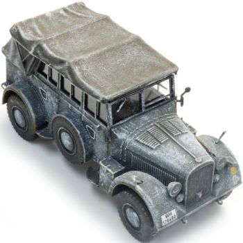 Horch 901, Wehrmacht, Kfz 15, Militär Geländewagen, geschlossenes Verdeck, Winter
