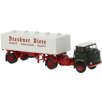IFA W50 Bier-Sattelzug, Dresdner Biere - köstlich bekömmlich begehrt, Baujahr 1965