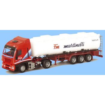 Iveco Stralis Tanksattelzug, Martinelli