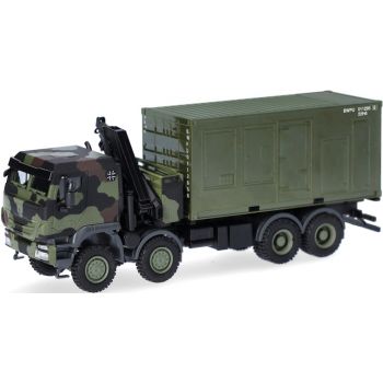 Iveco Trakker 8x8 LKW mit Kran beladen mit 20ft. Container Bundeswehr