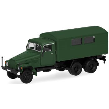 IFA G5 Koffer-LKW, NVA-grün