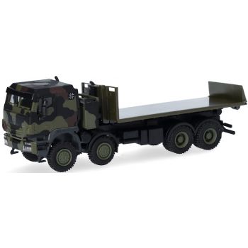 Iveco Trakker geschützt, Wechsellader-LKW 8x8 in Tarnlackierung