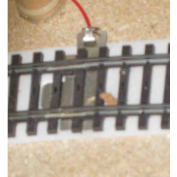 Mittelleiteranschluß für K-Gleise