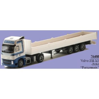 Volvo FH XL, Pritschen-Sattelzug, Parzermair - Vöcklabruck, Österreich