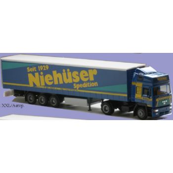 MAN TGA XXL/Aerop., Gardinen-Koffersattelzug, Niehüser Spedition Seit 1929, Essen - Nordrhein-Westfalen