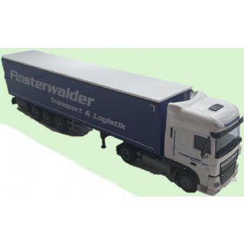 DAF XF 106 SSC/Aerop., Gardinen-Koffersattelzug, Finsterwalder Transport & Logistik, Sitz Kaufbeuren, Bayern