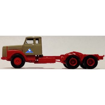 Scania 111 3Achs-Sattelzugmaschine, Kossmann