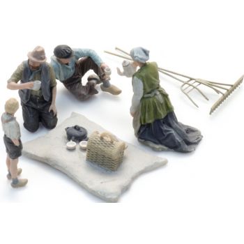 Mittagspause auf dem Feld, Bausatz, Maßstab 1:72