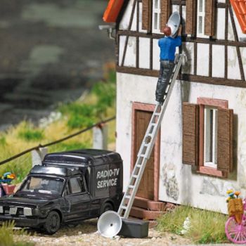 Satellitenschüsseln, 10 Satellitenschüsseln zum Anbringen an Masten und Gebäuden, Mini-Set