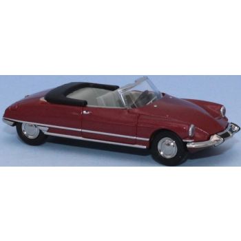 Citroen DS 19 Cabriolet, offenes Verdeck, Imperial rubinrot, Baujahr 1963-1967, (Modell von Brekina)