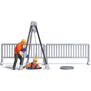 Kanalarbeiter - 2 Kanalarbeiter mit Dreibock samt Sicherungsgerät, Kanaldeckel und Absperrungen