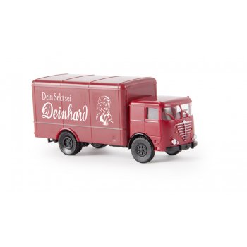 Büssing Commodore Koffer, Deinhard Sekt