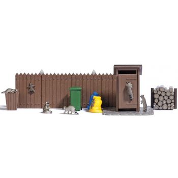 Waschbären, 5 ausgewachsene und 2 junge Waschbären in unterschiedlichen Positionen, mit Zubehör, Toilettenhäuschen usw.