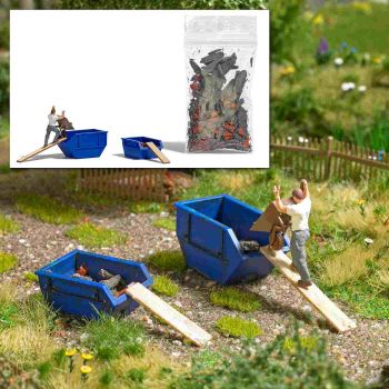 Entrümpelung: Arbeiter, der Absetzmulden mit einem Schubkarren befüllt, mit Absetzcontainer 1,5 cbm und Absetzcontainer 2,5 cbm, 2 Holzdielen u.Schutt