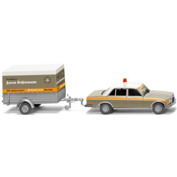 Mercedes-Benz 240D mit Anhänger, Schlotmann Transporte