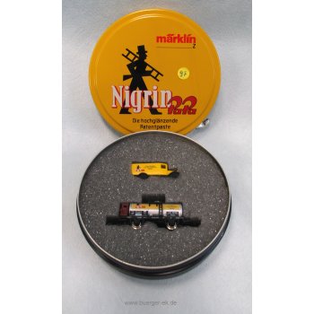 Märklin Museumswagen 1997, Nigrin 22 Carl Gentner Göppingen Museum 1997 (Altbau-Kesselwagen mit Bremserhaus, beliegend Metallauto, in Blechschatulle)