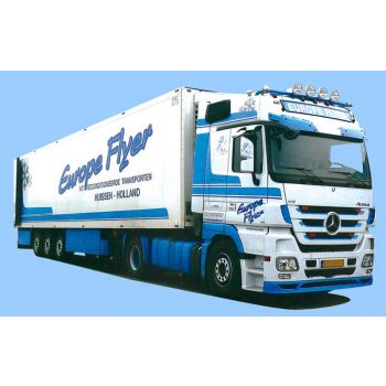 Mercedes-Benz MP3 LH/Aerop., Kühlkoffersattelzug, Europe Flyer