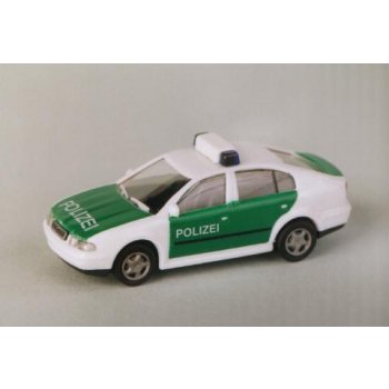 Skoda Octavia der POLIZEI, weiß/grün