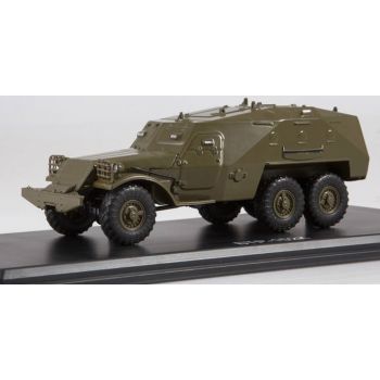 BTR-152K Schützenpanzer, oliv