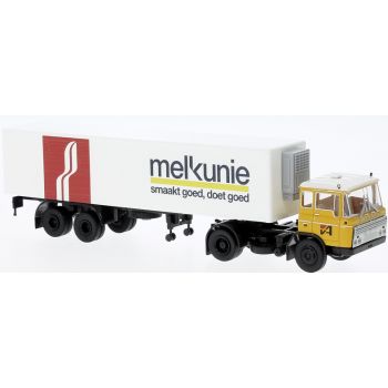 DAF FT2600 Kühlkoffer-Sattelzug, van Amerongen Melkunie smaakt goed, doet goed, Niederlande, Baujahr 1962