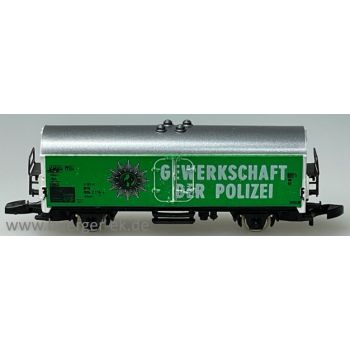 Gewerkschaft der Polizei, Wagen grün mit weißer Schrift