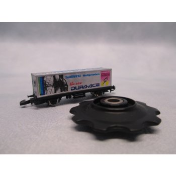 SHIMANO Weltpremiere the new DURA-ACE Eurobike '96, mit Dachbedruckung, Containerwagen (8617), spezielle Verpackung mit Aufschrift SHIMANO, beiliegend