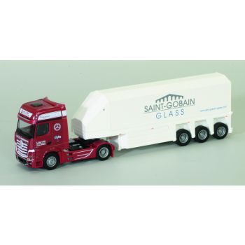 Mercedes-Benz Actros Giga./Aerop., Innenlader-Sattelzug, Van Loo / Saint Gobain