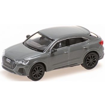 Audi RS Q3 Sportback, grau, Baujahr 2019