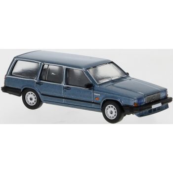 Volvo 740 Kombi, hellblau metallic, Baujahr 1985, von PCX