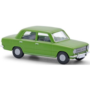 Fiat 124 Limousine, grün, Spur TT