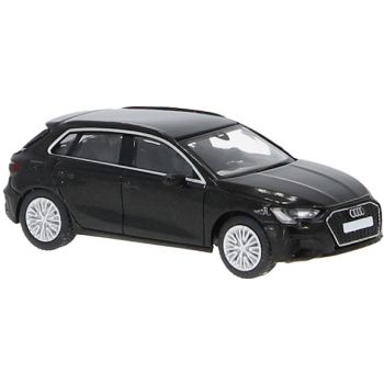 Audi A3 (8Y), schwarz, Baujahr 2022, von PCX