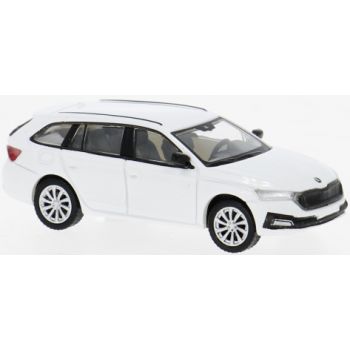 Skoda Octavia IV Combi, weiß, Baujahr 2019, von PCX