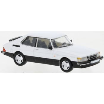 Saab 900 Turbo, weiß, Baujahr 1986, von PCX