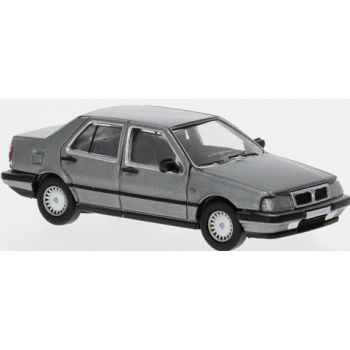 Lancia Thema, dunkelgrau metallic, Baujahr 1984, von PCX