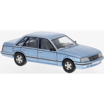 Opel Senator A2, hellblau, Baujahr 1982, von PCX