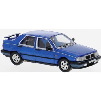 Lancia Thema 8.32, dunkelblau metallic, Baujahr 1986, von PCX