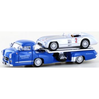Mercedes-Benz Renntransporter - Das Blaue Wunder beladen mit Mercedes-Benz 300 SLR Karl Kling Nr.2 Nürburgring 1955