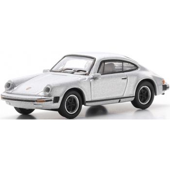 Porsche 911 Carrera 3.2 Coupe, silber metallic, Baujahr 1988