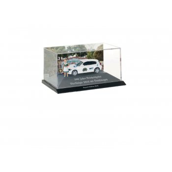 BMW 1er mit Preiser-Figur, Bierkönigin - Bayernmodell 2016, 500 Jahre Reinheitsgebot, PC