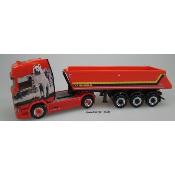 Scania CR HD Kipp-Sattelzug, Mayolani, Schweiz (wechselseitige Bedruckung der Zugmaschine !)