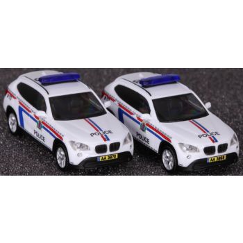 Set mit 2 BMW X1 (E84) POLICE Grand Ducale, Polizei Luxemburg mit Dachkennungen und Nummernschilder AA 3868 + AA 3870, Design 2018