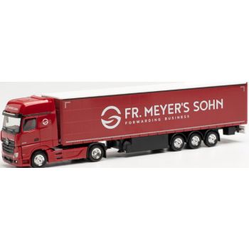 Mercedes-Benz Actros 18 Giga, Gardinenplanen-Sattelzug, Fr. Meyer's Sohn Forwarding Business, Hamburg